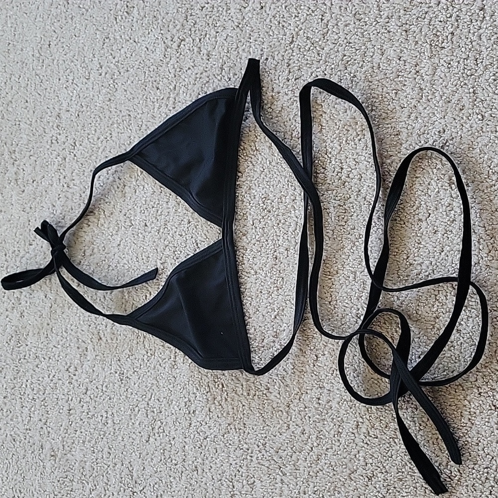 Criss cross halter top